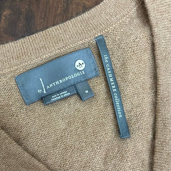 ANTHROPOLOGIE The Cashmere Collection V-Neck Pullover Sweater in Dark Tan - Picture 5 of 9